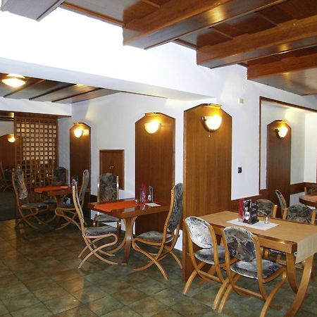 Penzion A Restaurace U Veterana Frenstat pod Radhostem Exterior photo