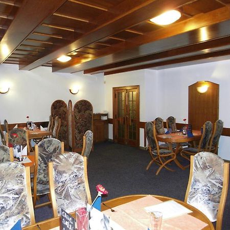 Penzion A Restaurace U Veterana Frenstat pod Radhostem Exterior photo